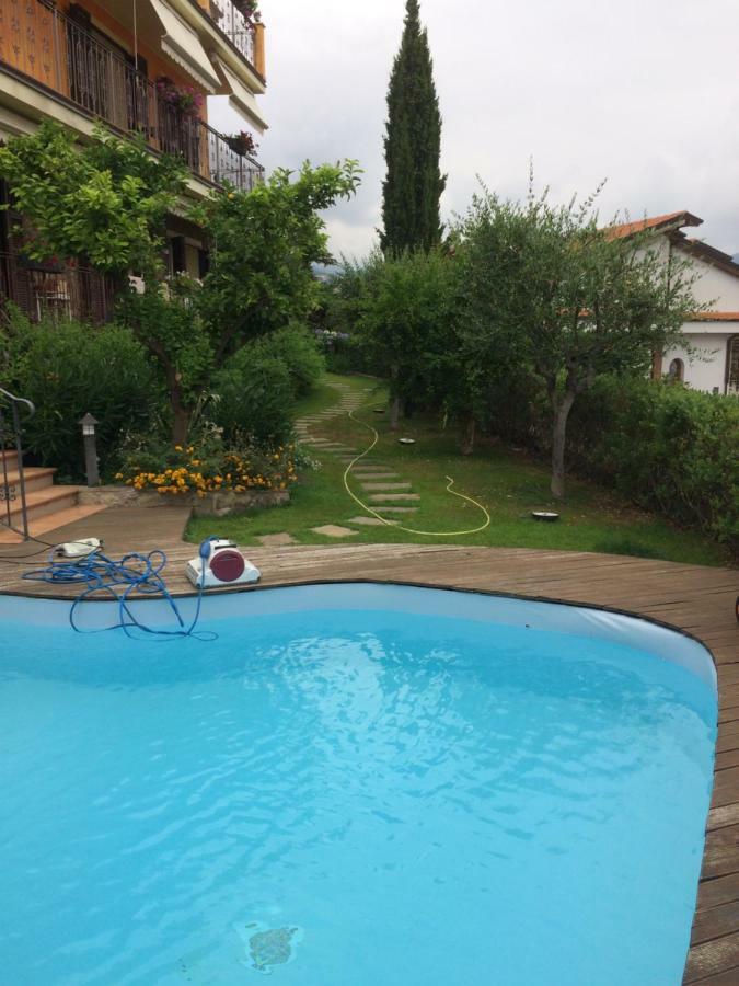 Villa Pineland Боргетто-Санто-Спирито Экстерьер фото